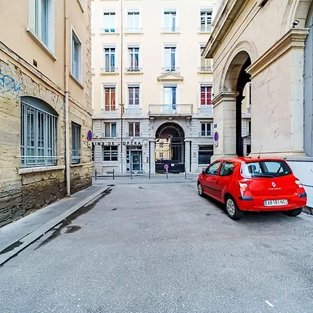 Le Petit Pradel Cosy 2 Pers De Opera Apartment *
